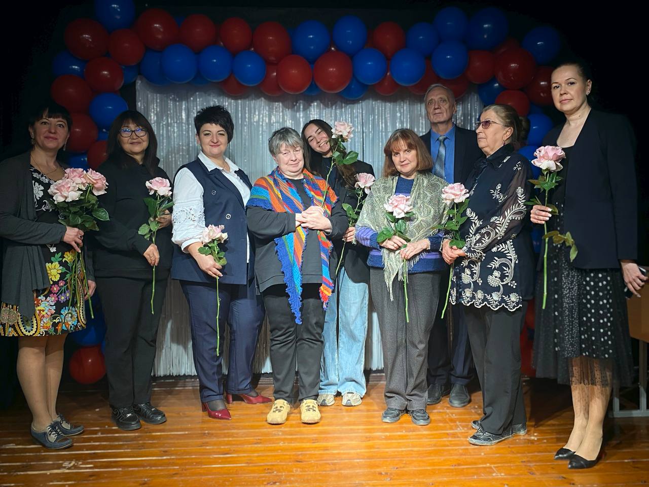 С днем учителя!